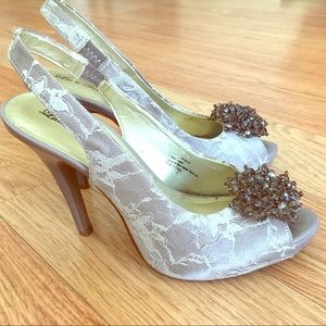 Adorable lace shoes